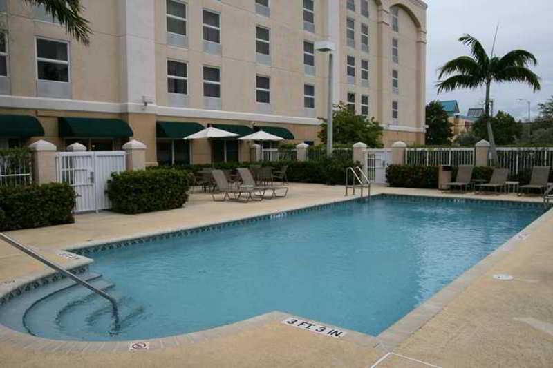 Hampton Ft Lauderdale-airport North 3*