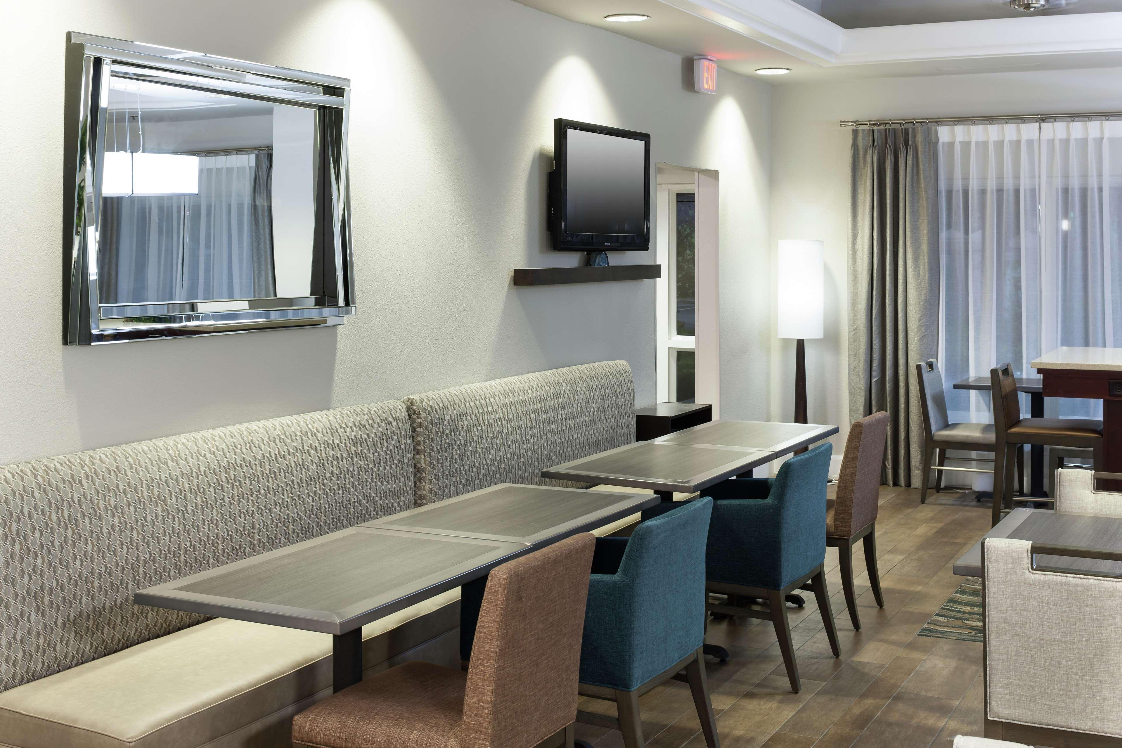 Hampton Ft Lauderdale-airport North 3*