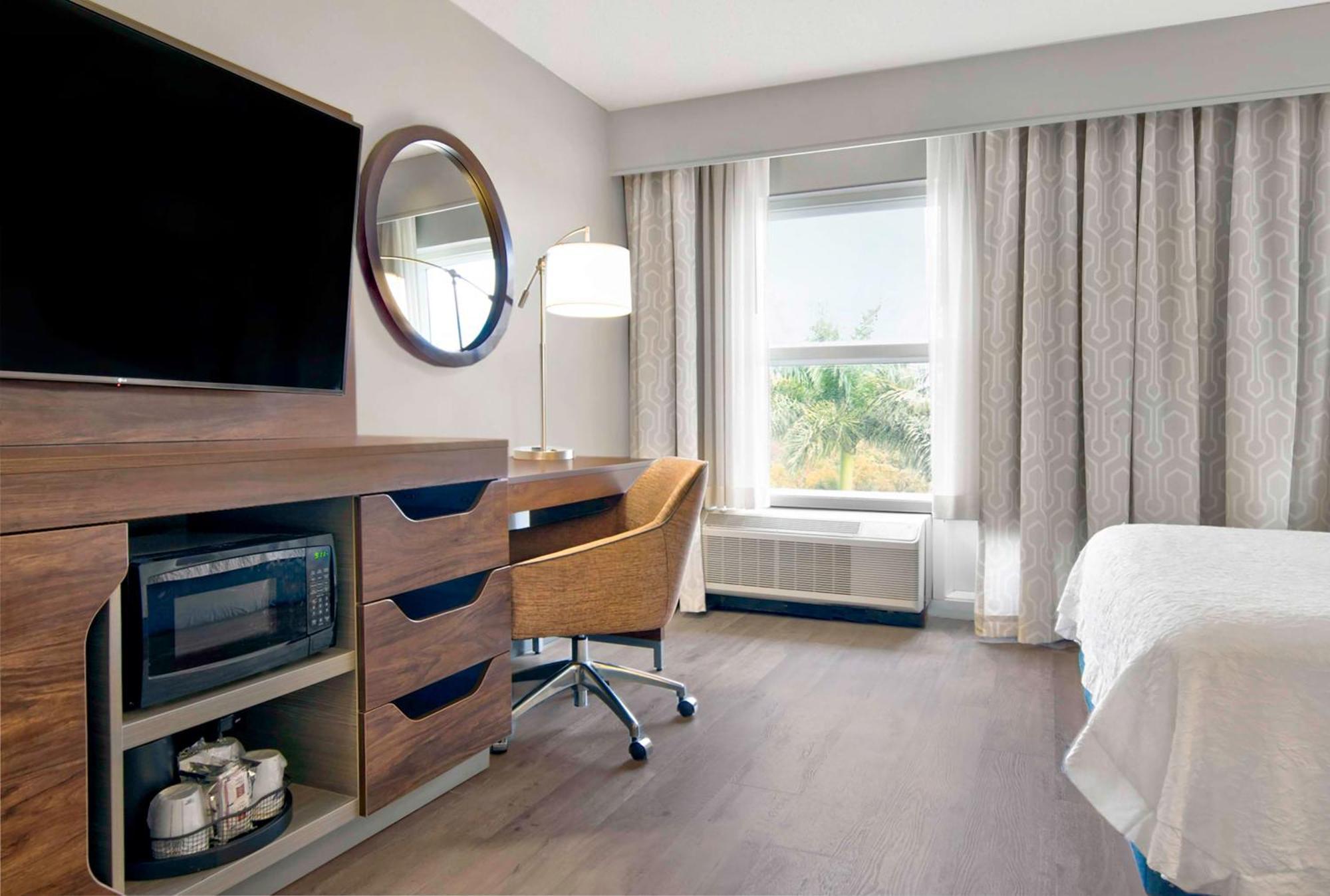 Hampton Ft Lauderdale-airport North Hotel Fort Lauderdale